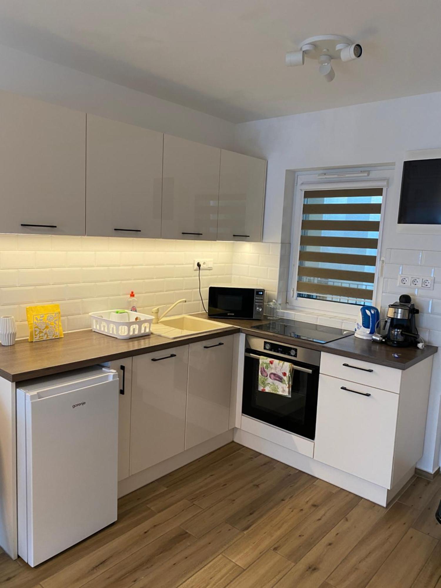 R77 Apartment Downtown - Penthouse Budapest Extérieur photo