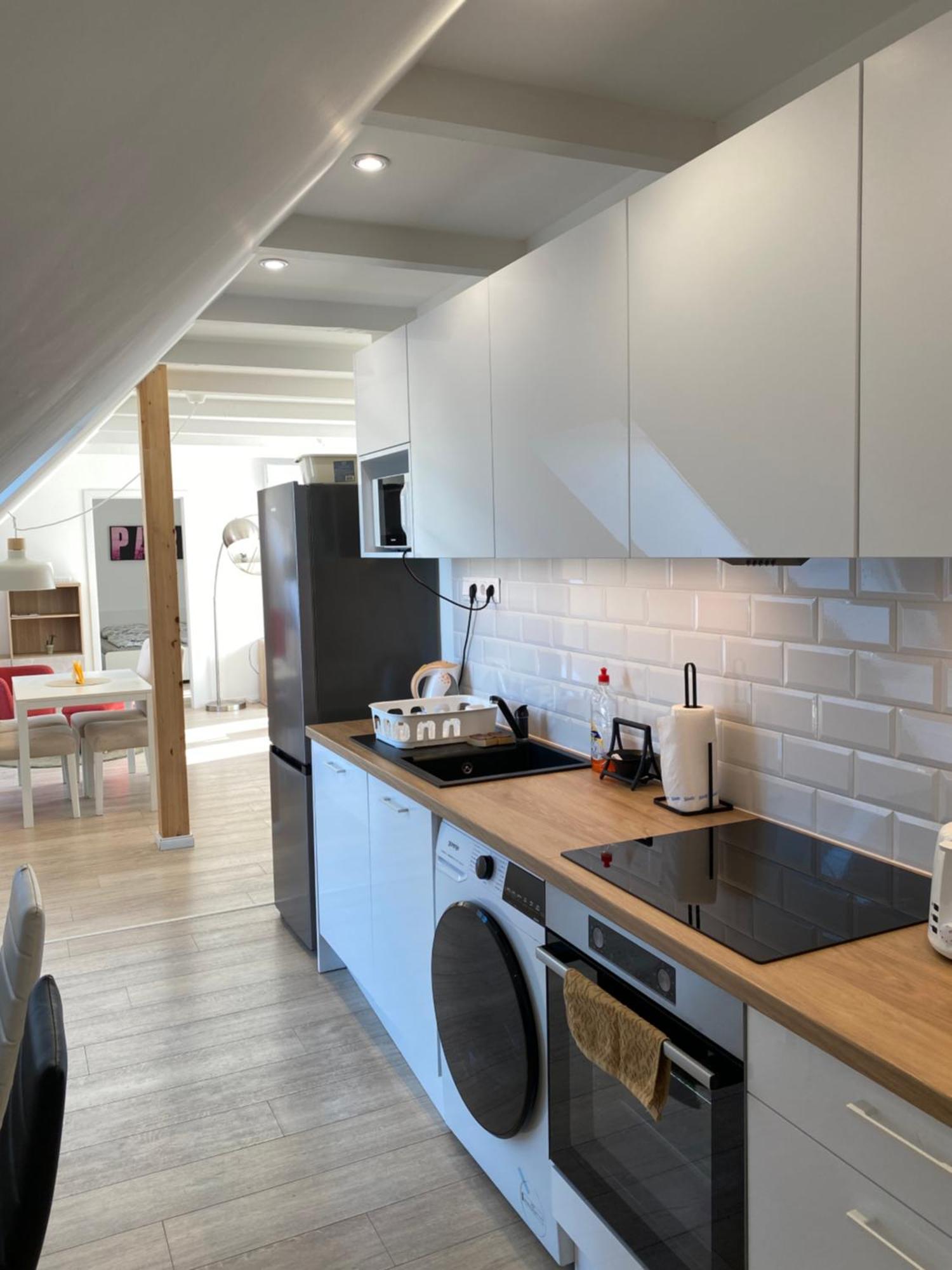 R77 Apartment Downtown - Penthouse Budapest Extérieur photo
