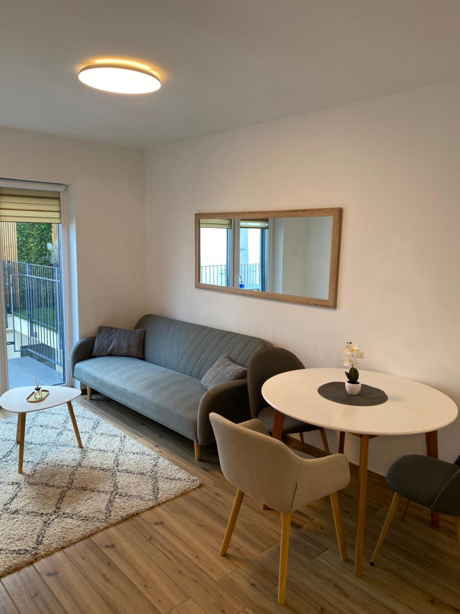R77 Apartment Downtown - Penthouse Budapest Extérieur photo