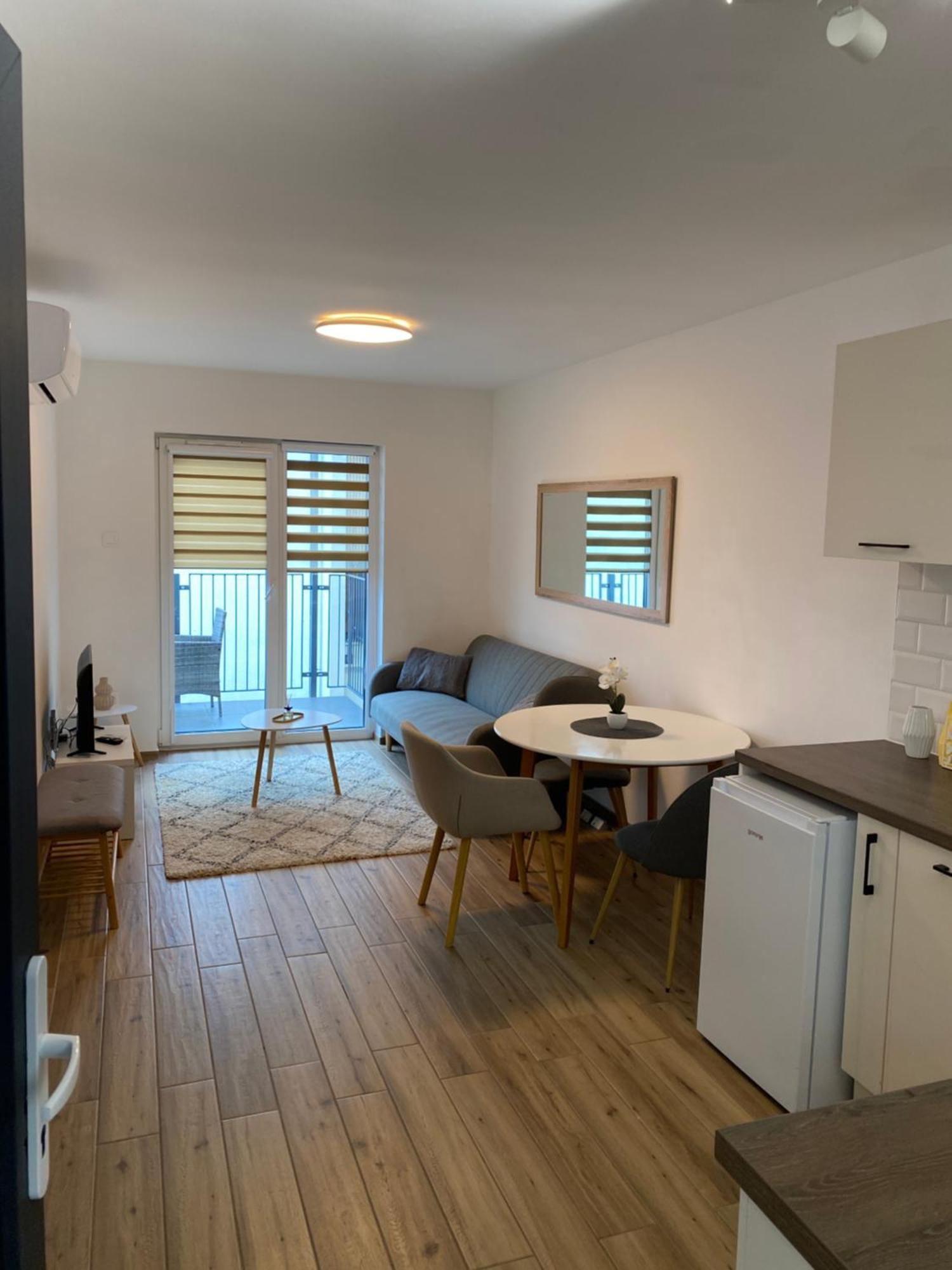 R77 Apartment Downtown - Penthouse Budapest Extérieur photo