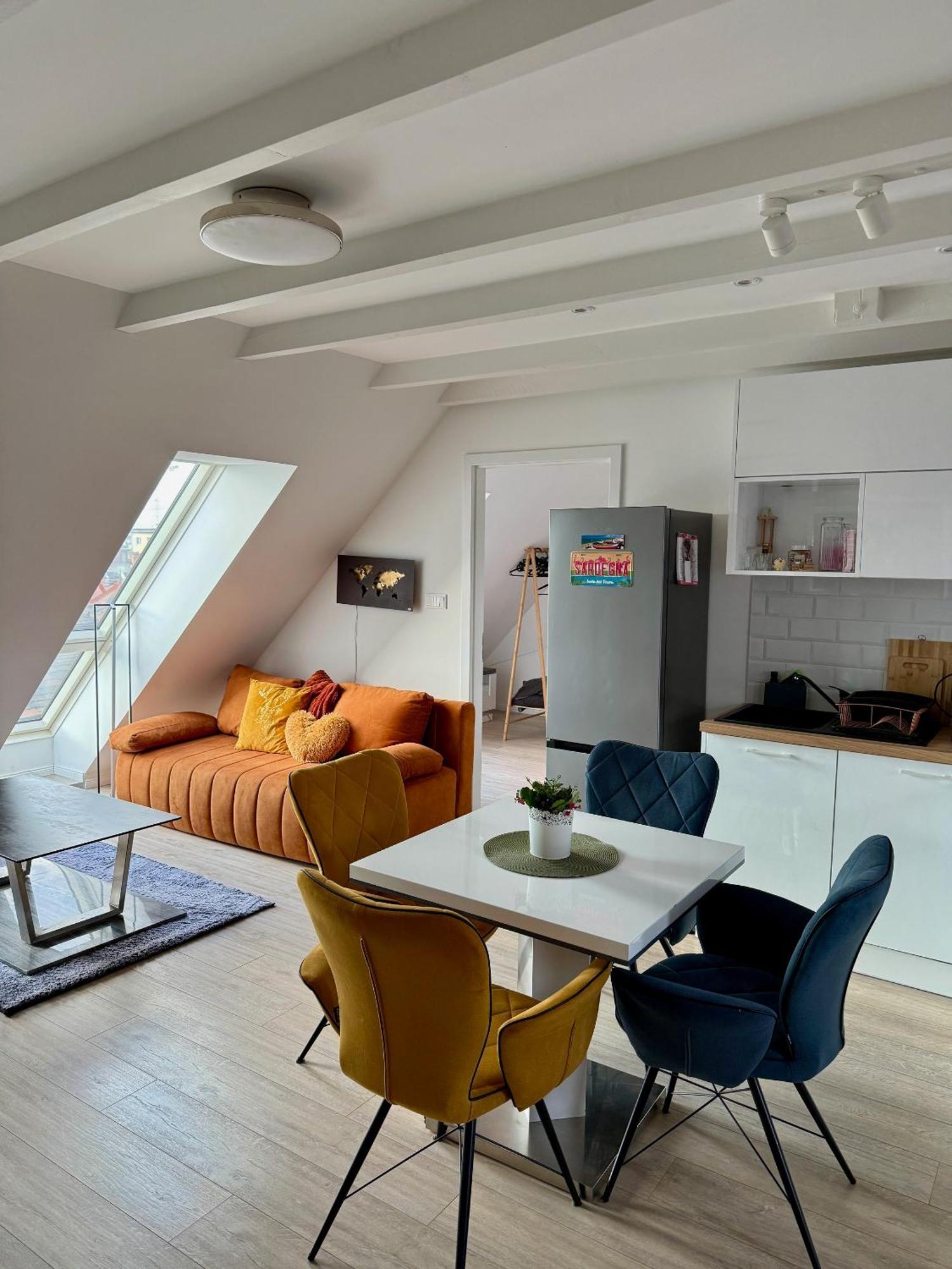 R77 Apartment Downtown - Penthouse Budapest Extérieur photo